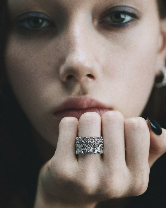 BLOOM Iris Wide Band Ring