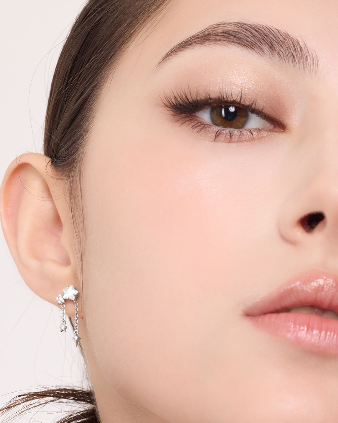 THE STAR 星星月亮石925銀耳環