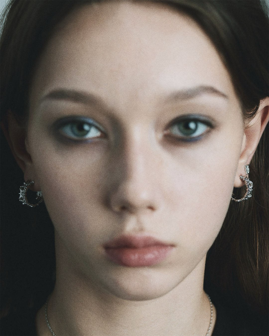 BLOOM Iris Diamond Hoop Earrings