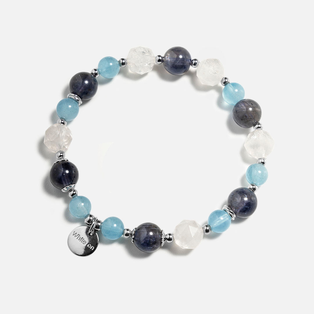 藍色水晶| 堇青石| 海藍寶| 藍紋瑪瑙| White on