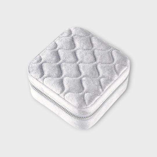 White on 霧灰絲絨首飾盒