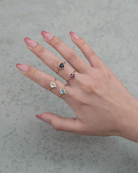 Wavy Heart 愛心藍托帕石14K金戒指