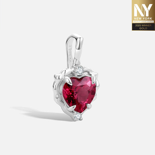 Wavy Heart 愛心鎂鋁石榴石925銀吊墜