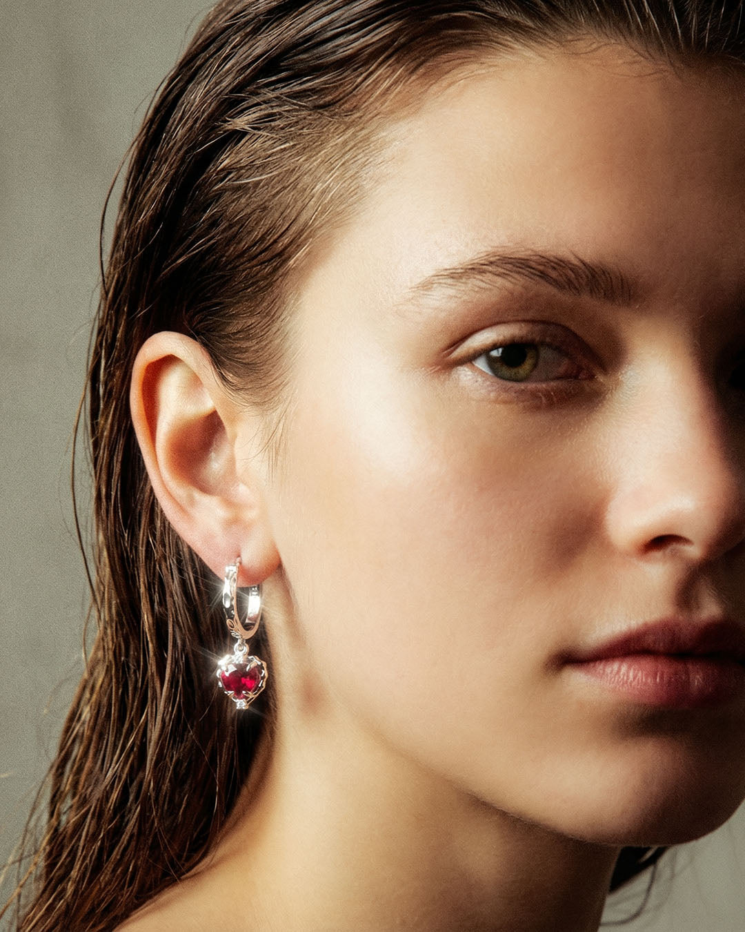Wavy Heart Heart Pyrope Garnet S925 Earrings